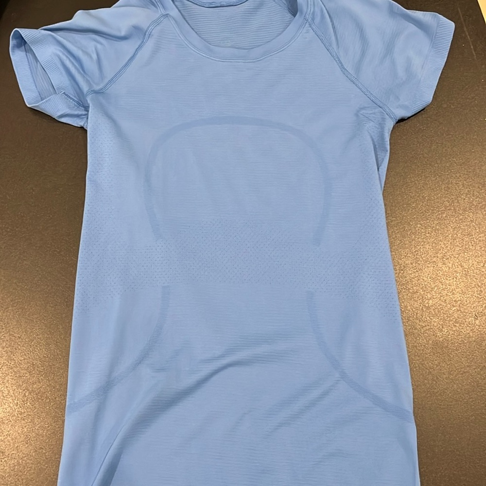 Lululemon Swiftly Tech Short-Sleeve Shirt 2.0
